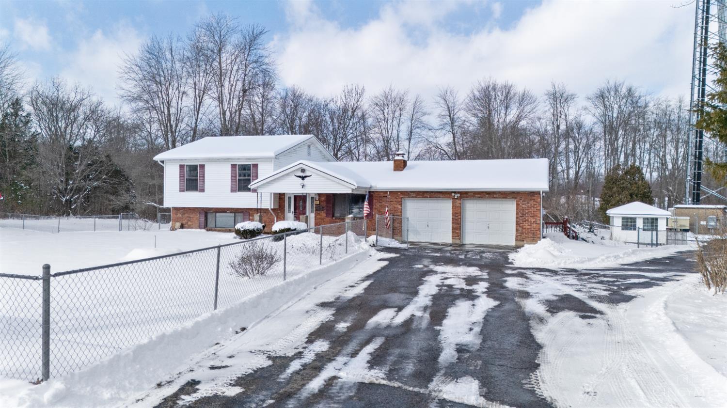 6933 Cozaddale Road Goshen, OH 45122 - Photo 2 of 38