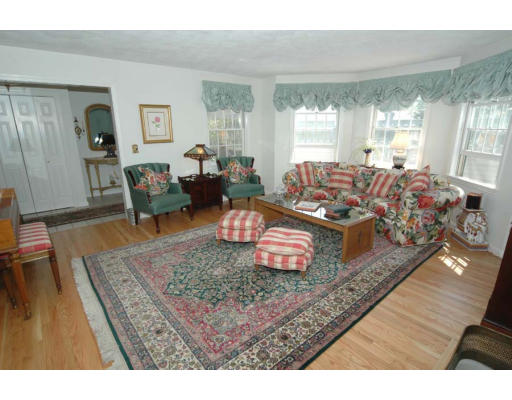 45 Shawsheen Road, Unit 5 Bedford, MA 01730 - Photo 15 of 27 Gallery Image 15