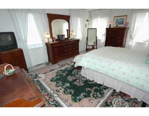 45 Shawsheen Road, Unit 5 Bedford, MA 01730 - Photo 19 of 27 Gallery Image 19