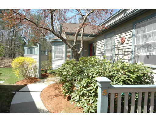 45 Shawsheen Road, Unit 5 Bedford, MA 01730 - Photo 3 of 27 Gallery Image 3