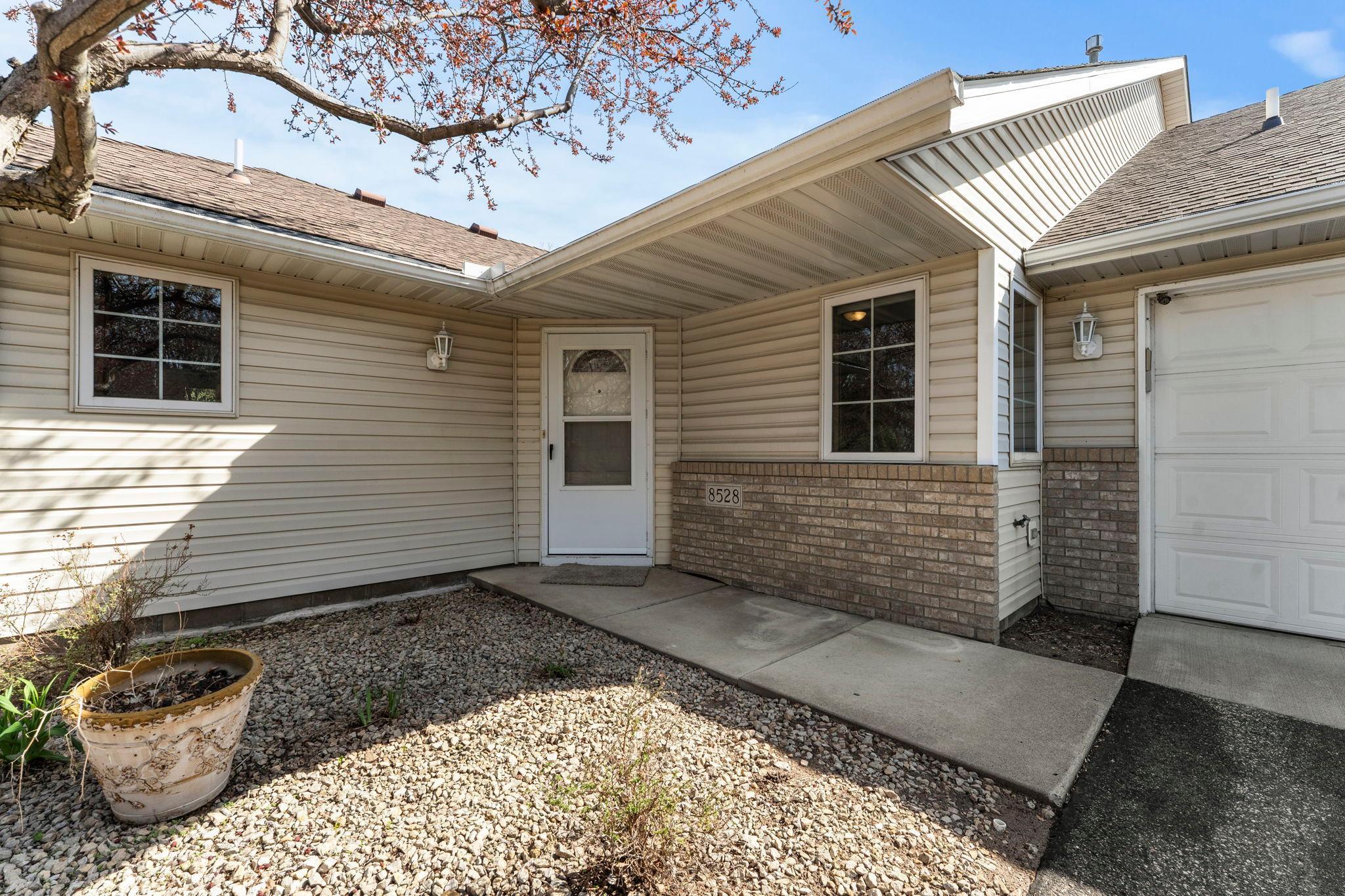 8528 124th Lane North Champlin, MN 55316 - Photo 11 of 72