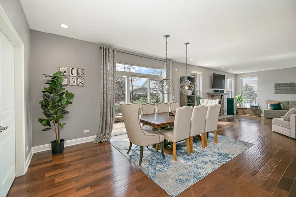 $619,900 | 1962 Stapleton Road, New Lenox, IL 60451