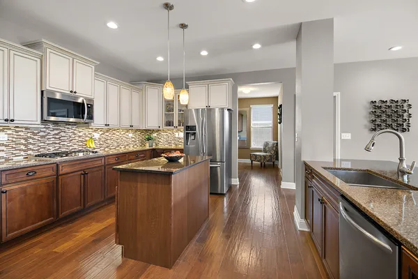 $619,900 | 1962 Stapleton Road, New Lenox, IL 60451