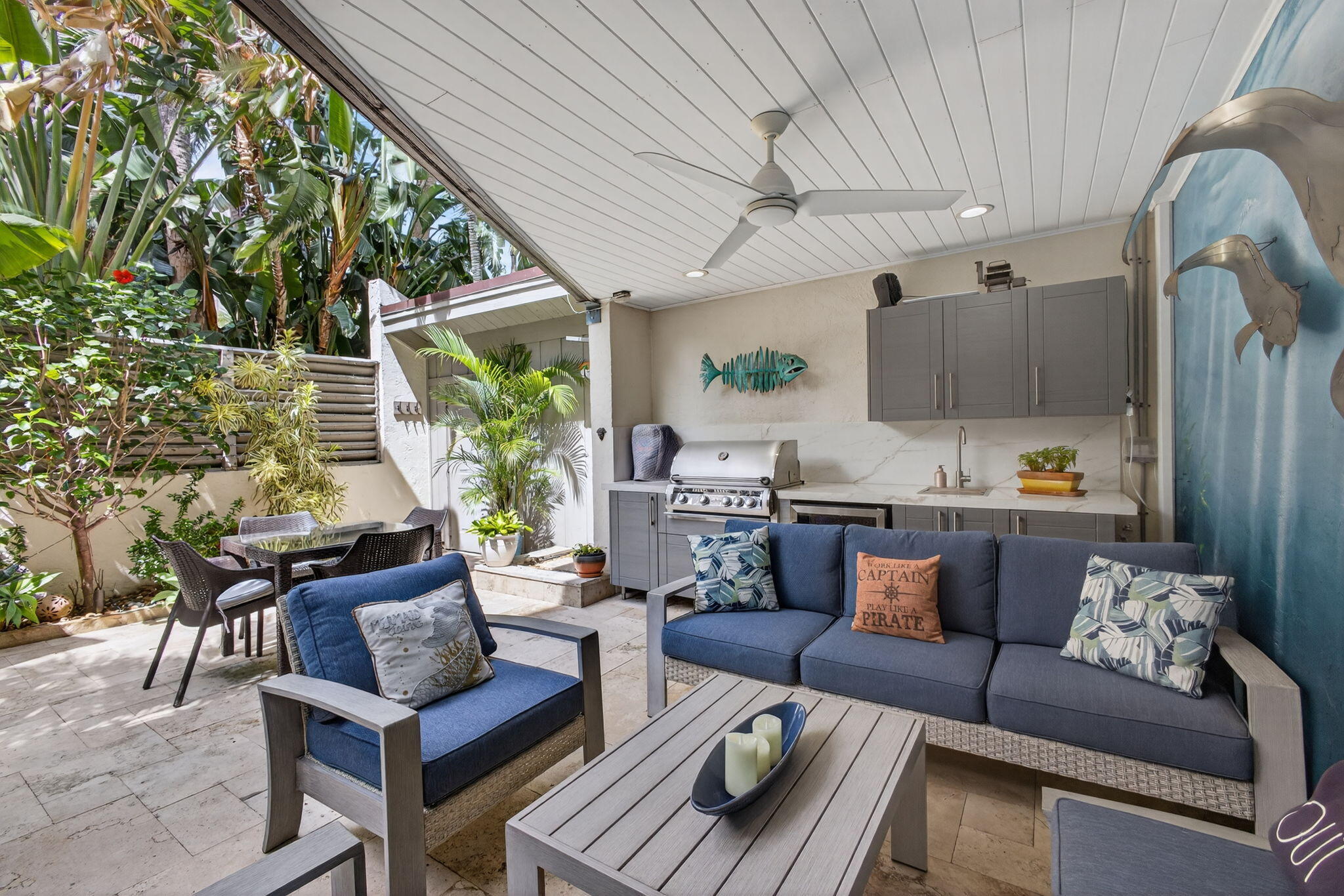 1605 Highway 1, Unit 14E Jupiter, FL 33477 - Photo 7 of 34 Multi zone outdoor living space