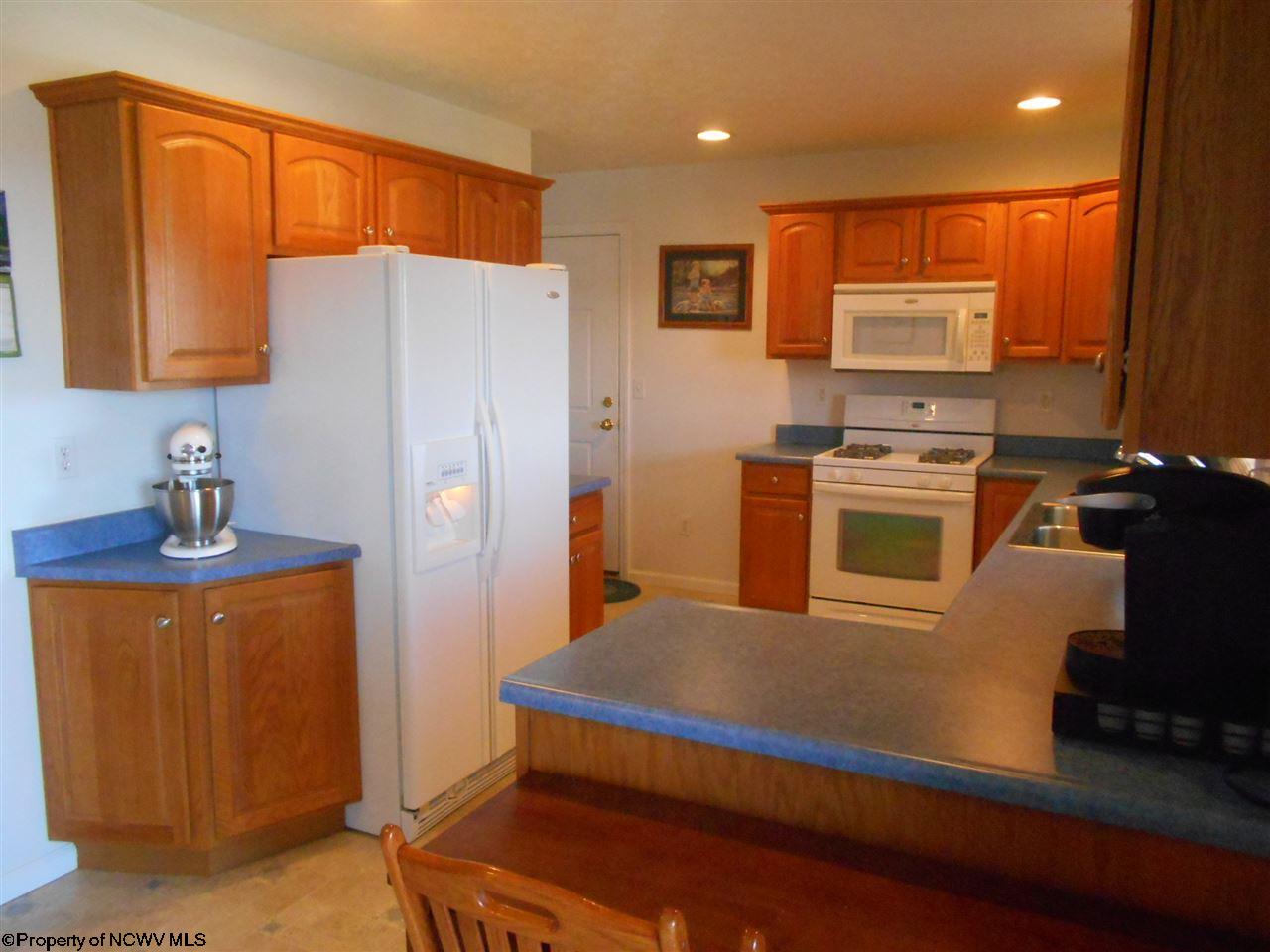 1221 Summers School Road Morgantown, WV 26508 - Photo 7 of 20 Gallery Image 7