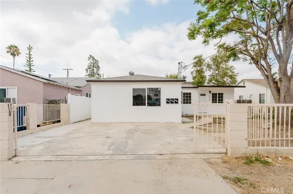 $2,000 | 18306 Gresham Street, Northridge, CA 91325