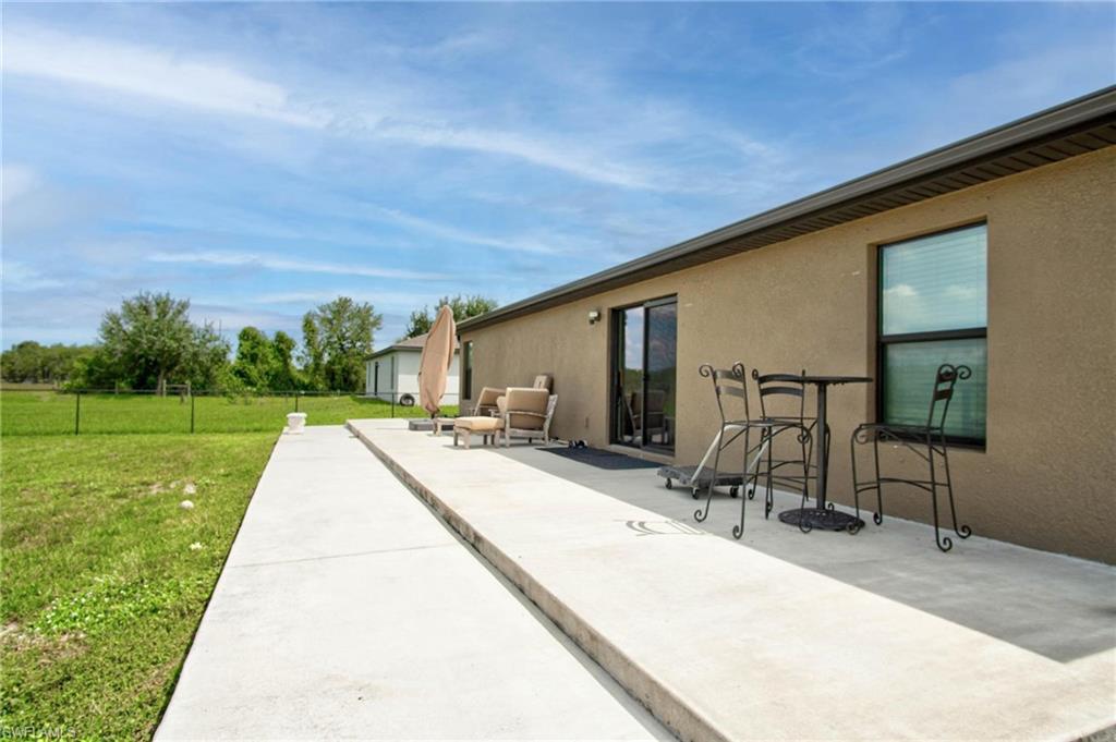 259 Rue Labonne Road Fort Myers, FL 33913 - Photo 4 of 27 Gallery Image 4