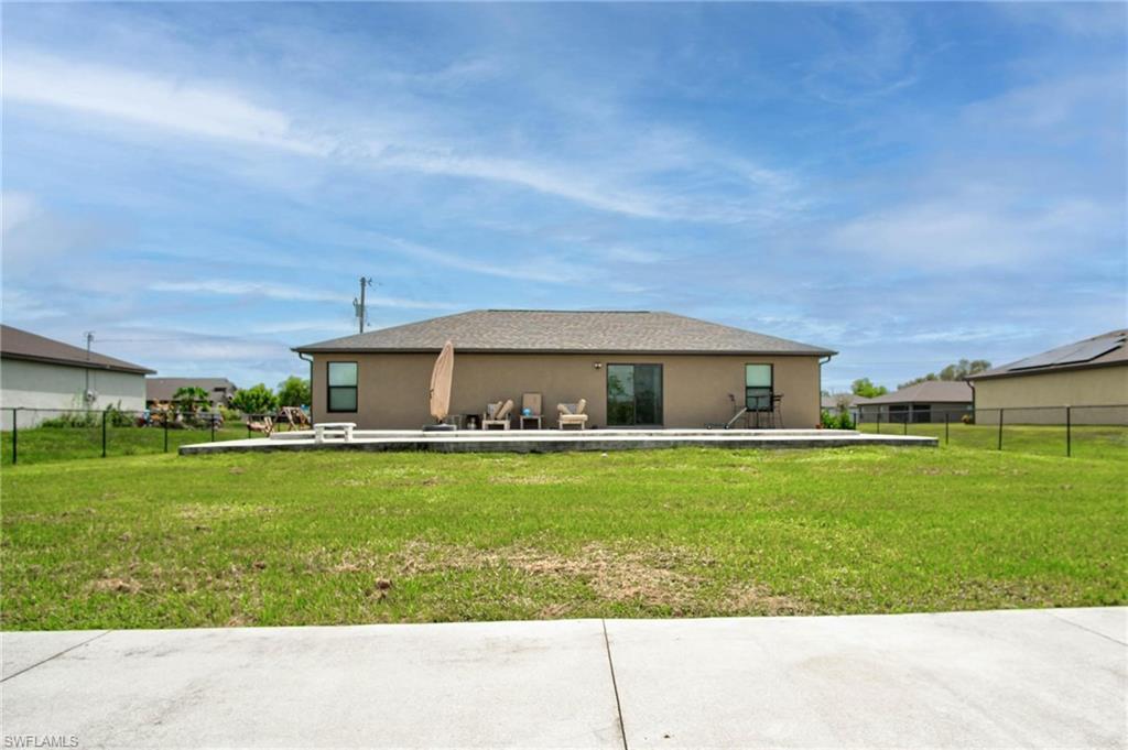 259 Rue Labonne Road Fort Myers, FL 33913 - Photo 6 of 27 Gallery Image 6
