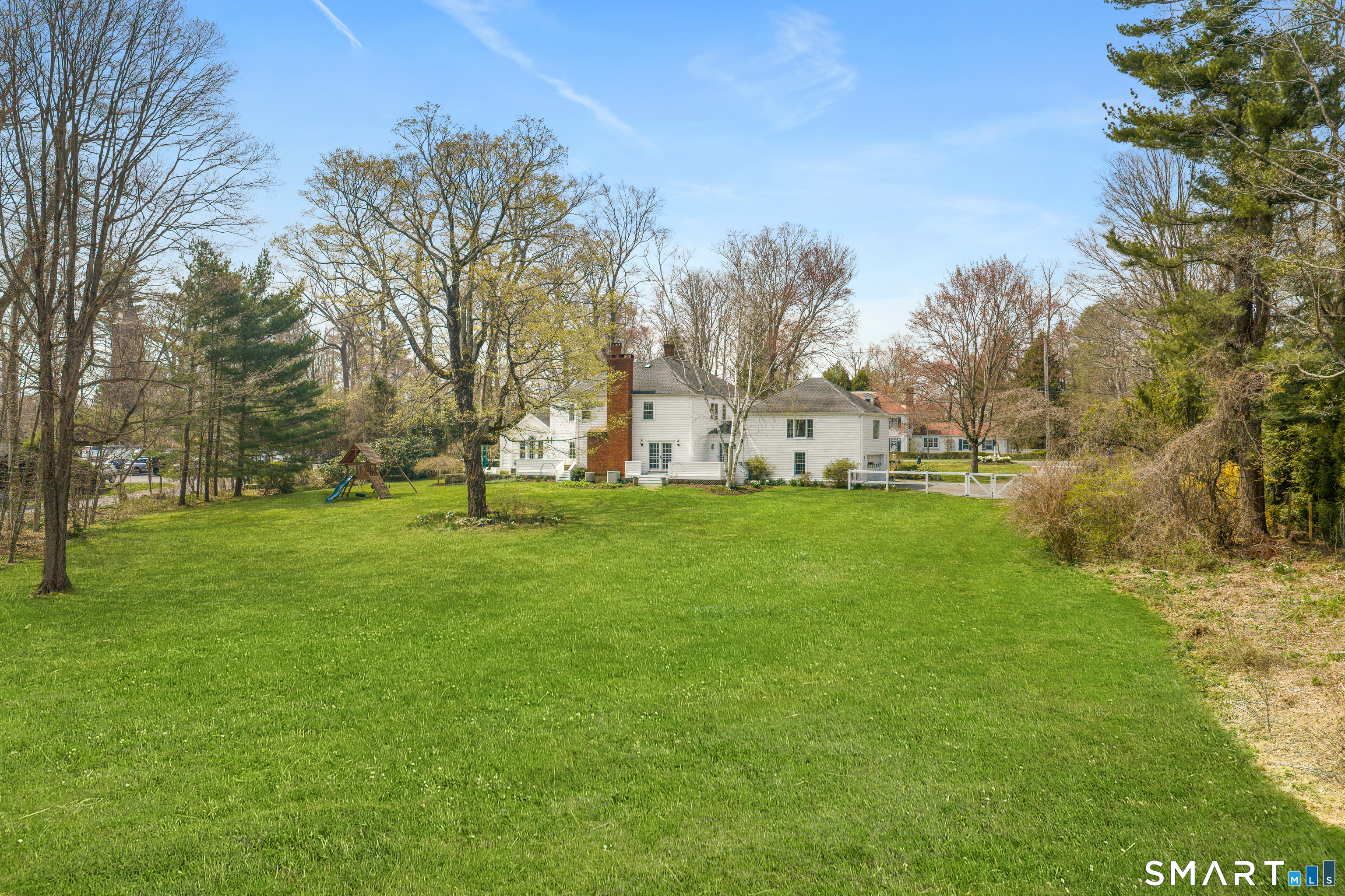 3050 Bronson Road Fairfield, CT 06824 - Photo 32 of 39