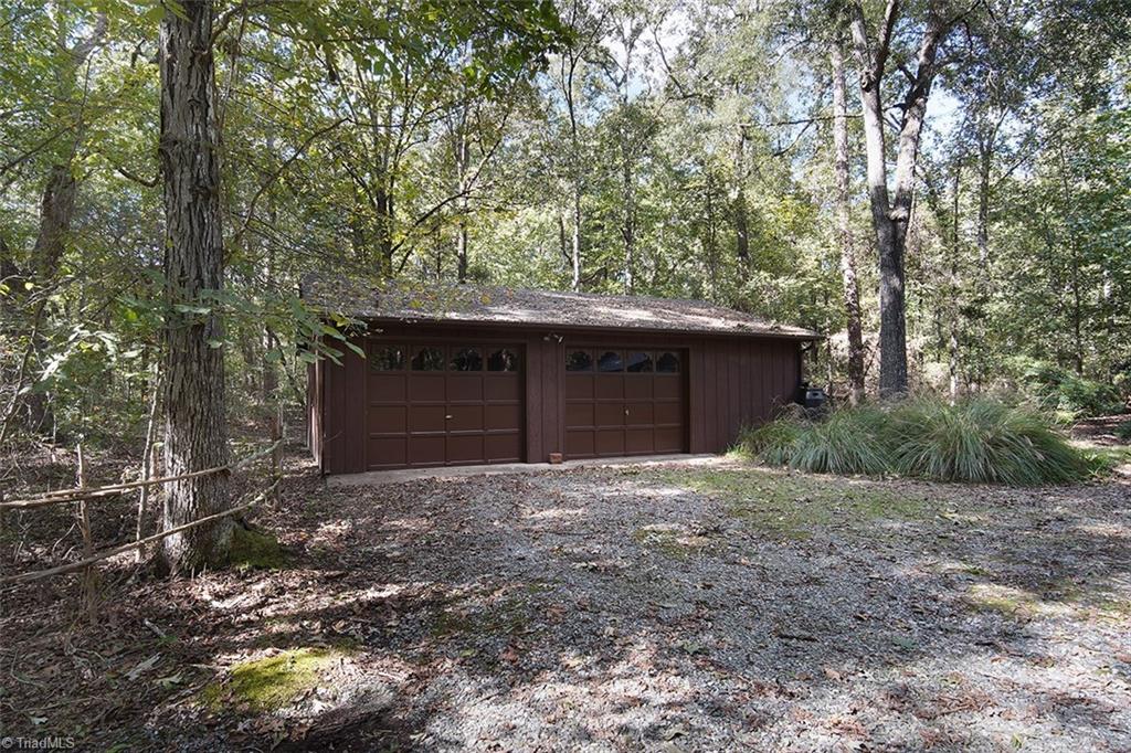 6313 Settlement Road Julian, NC 27283 - Photo 4 of 30 Gallery Image 4