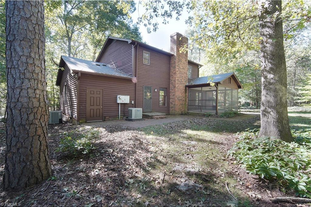 6313 Settlement Road Julian, NC 27283 - Photo 6 of 30 Gallery Image 6
