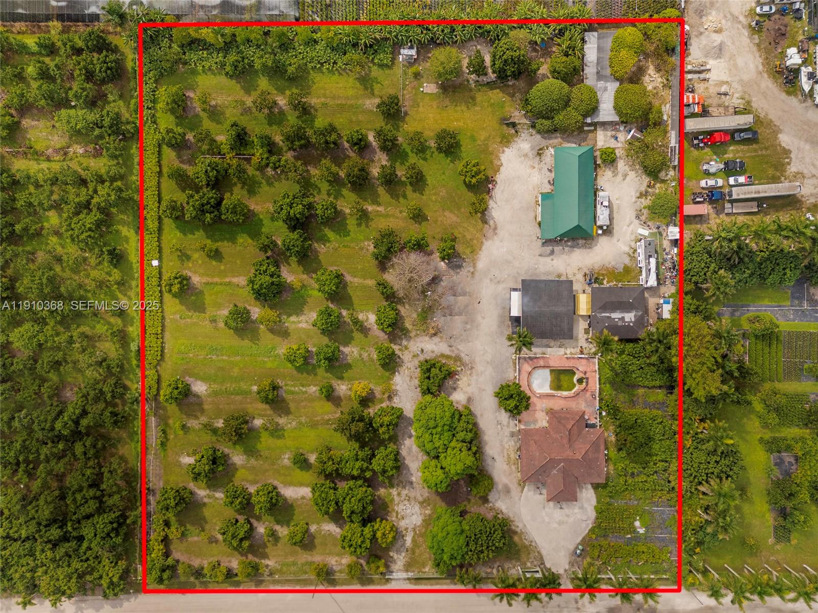 18890 Southwest 184th Street Miami, FL 33187 - Photo 15 of 37 view of a city