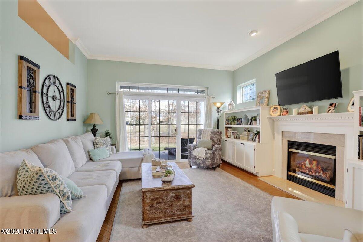 25 Pine Valley Road Jackson, NJ 08527 - Photo 14 of 64 17-Family Room