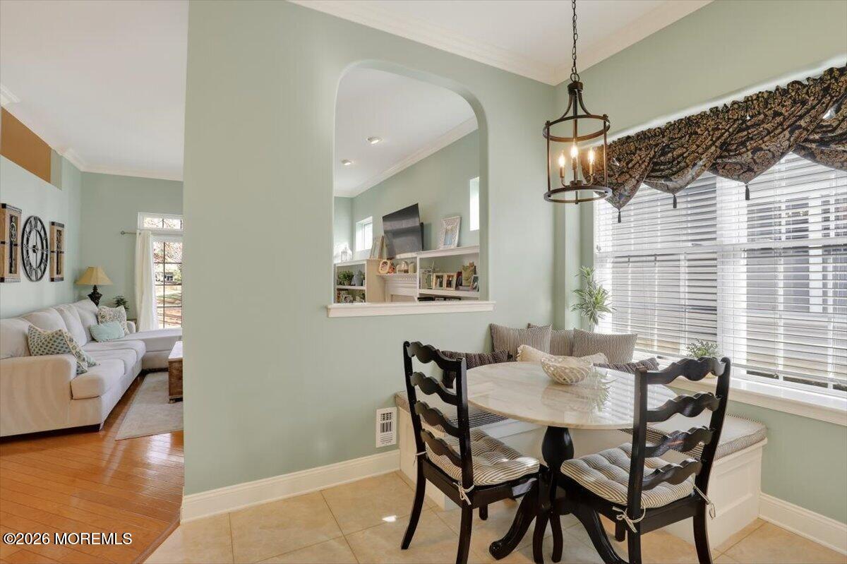 25 Pine Valley Road Jackson, NJ 08527 - Photo 17 of 64 20-Breakfast Area