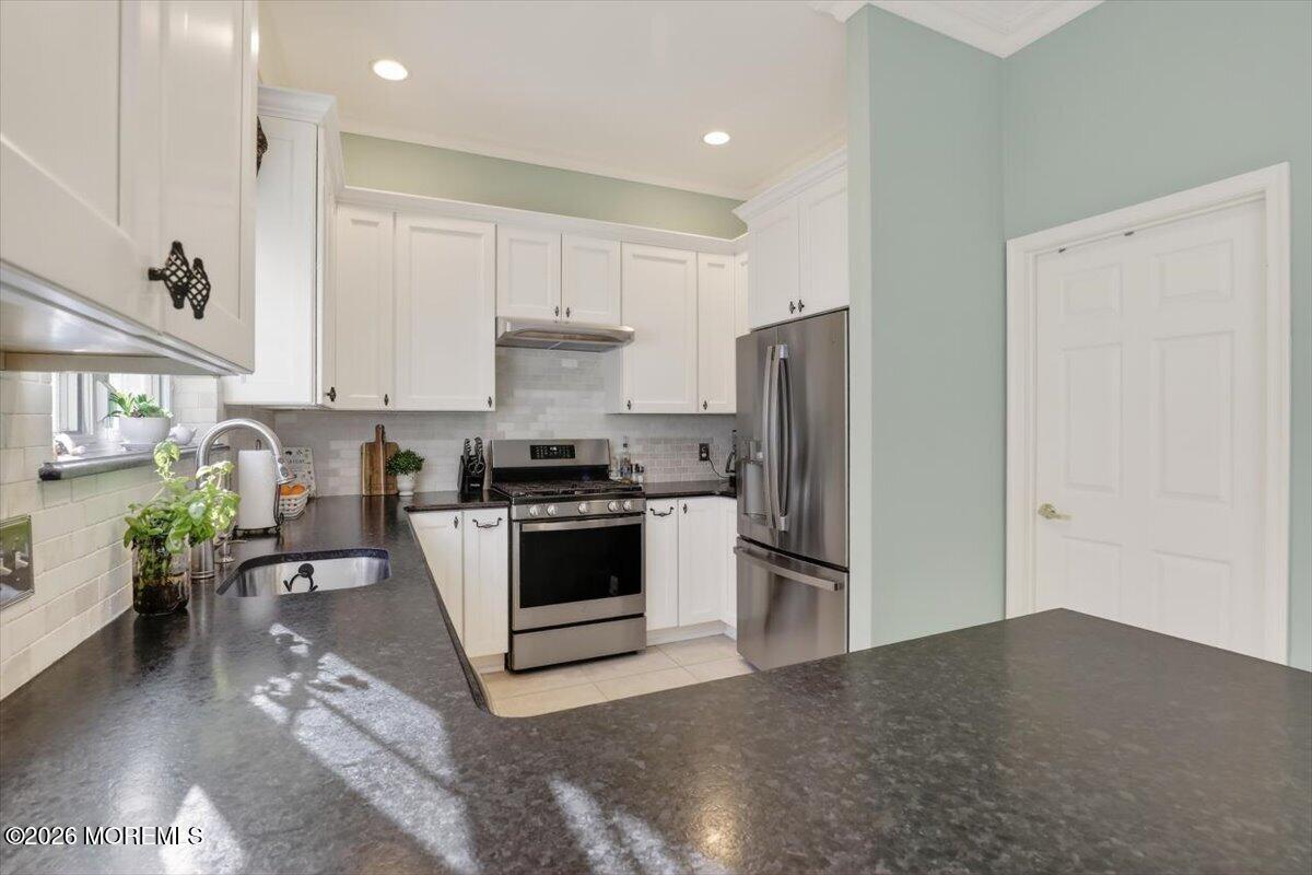 25 Pine Valley Road Jackson, NJ 08527 - Photo 19 of 64 22-Kitchen