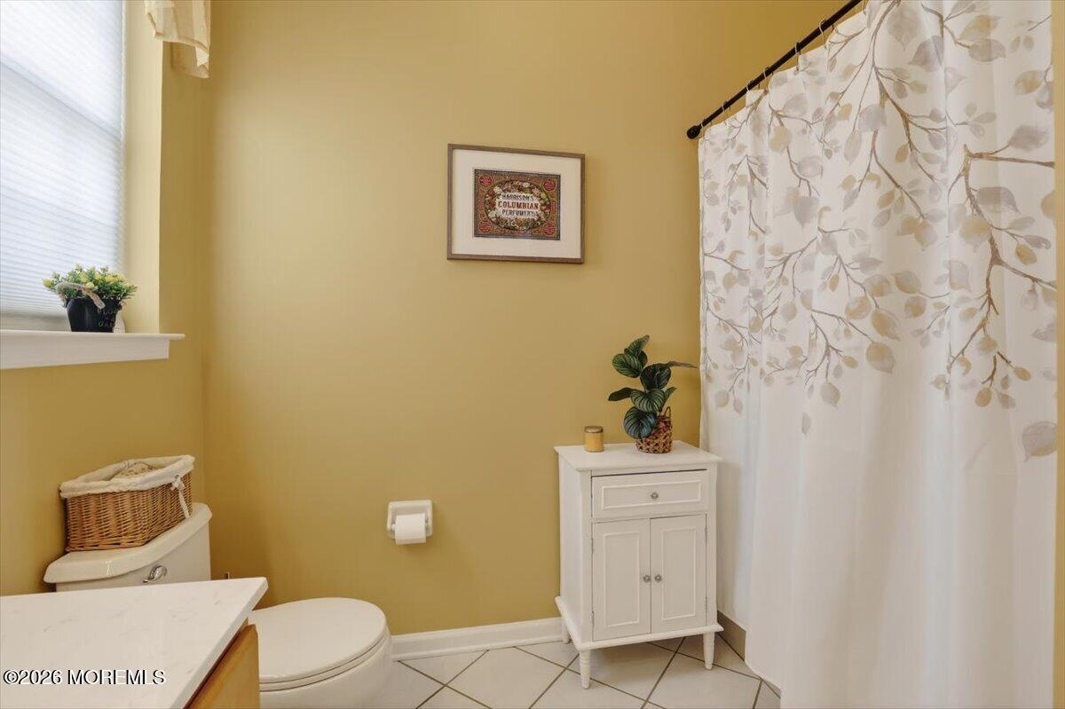 25 Pine Valley Road Jackson, NJ 08527 - Photo 30 of 64 33-Bathroom