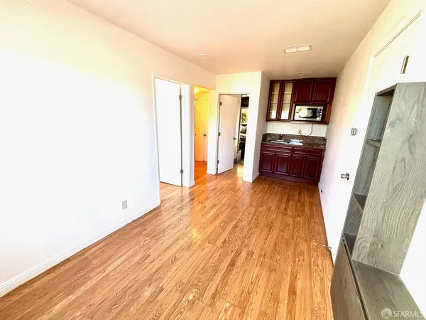 $1,250,000 | 58 Bishop Street, San Francisco, CA 94134