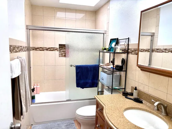 $1,250,000 | 58 Bishop Street, San Francisco, CA 94134