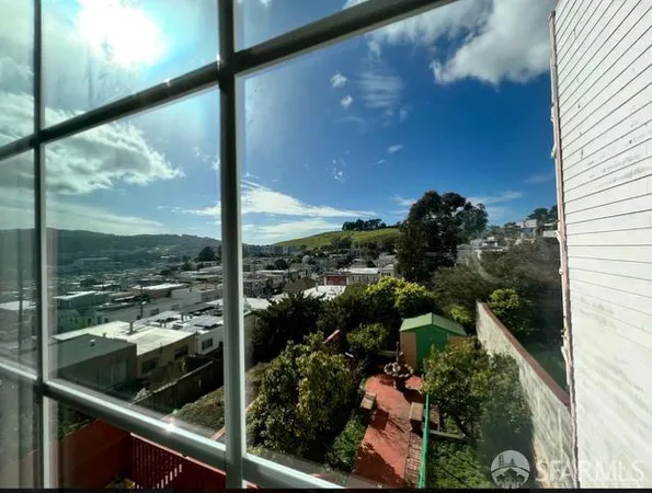 $1,250,000 | 58 Bishop Street, San Francisco, CA 94134