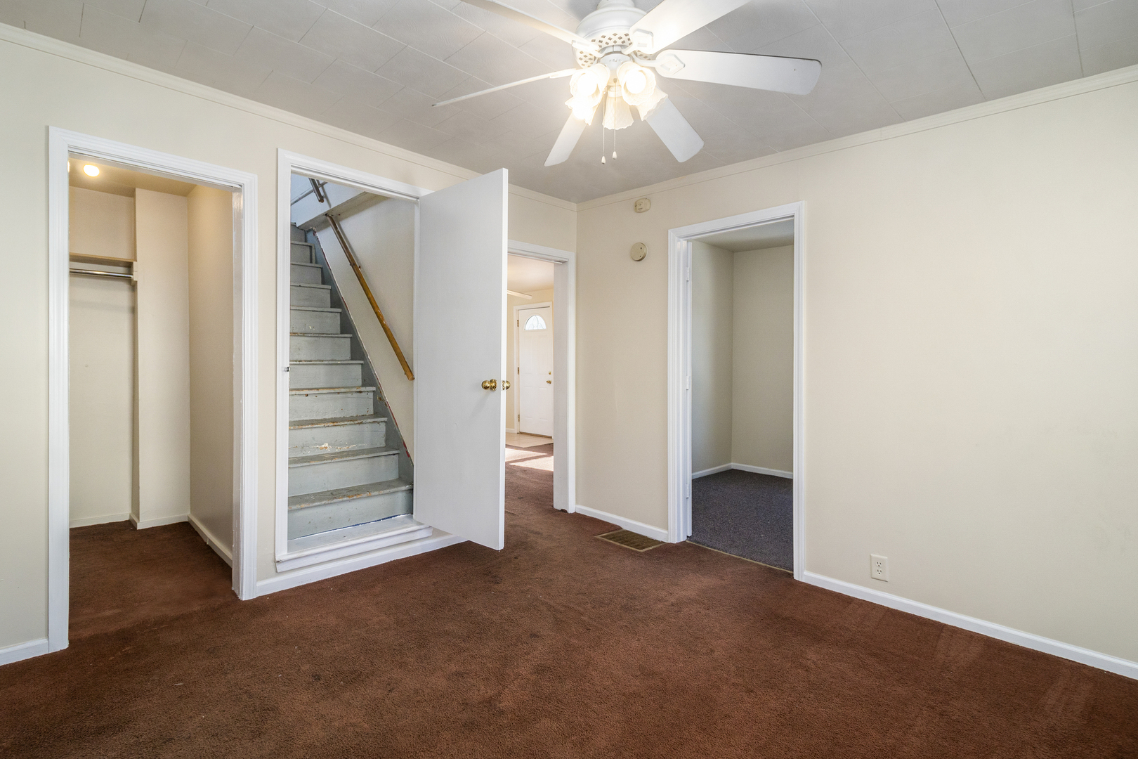 103 North Root Street Aurora, IL 60505 - Photo 11 of 24