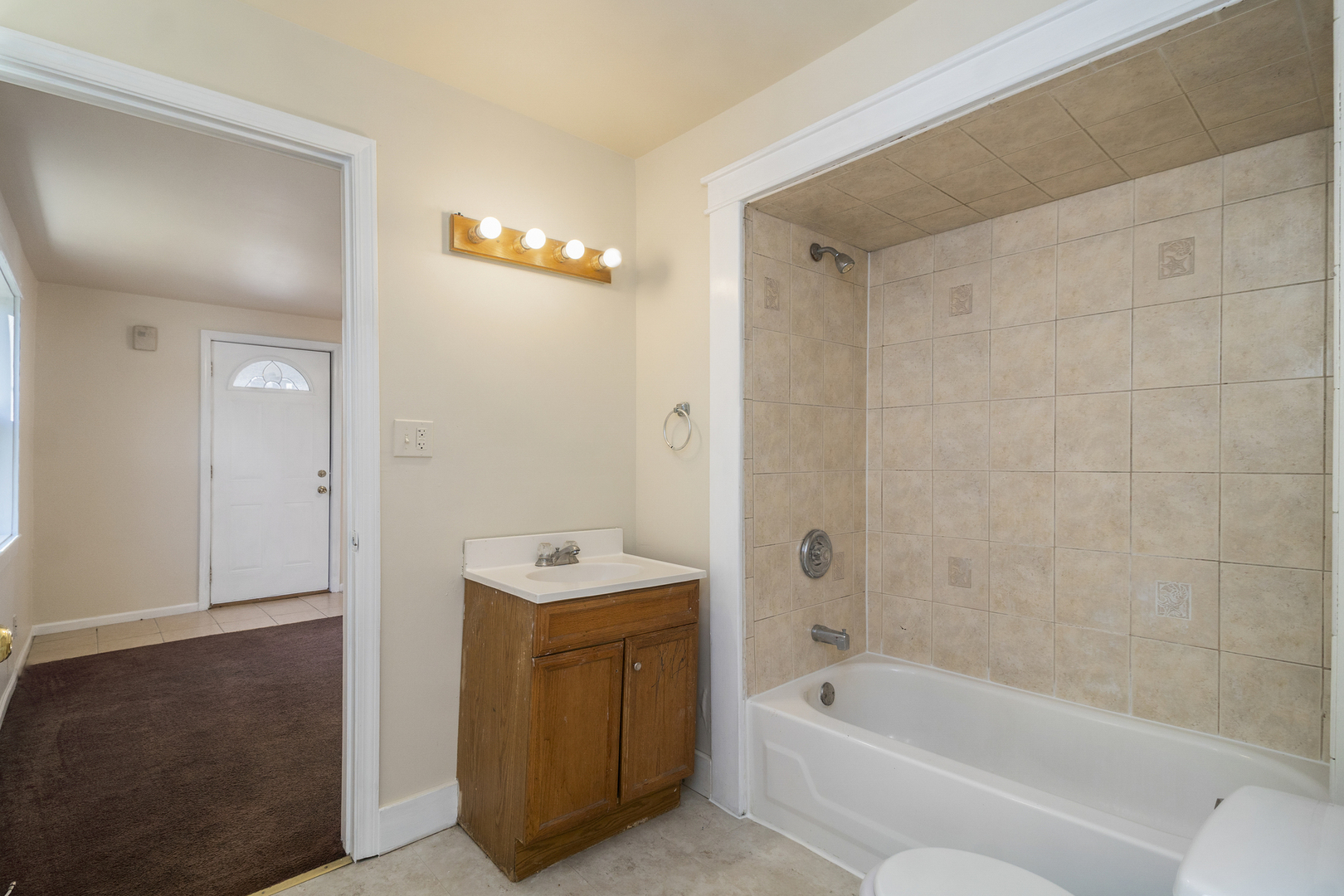 103 North Root Street Aurora, IL 60505 - Photo 12 of 24
