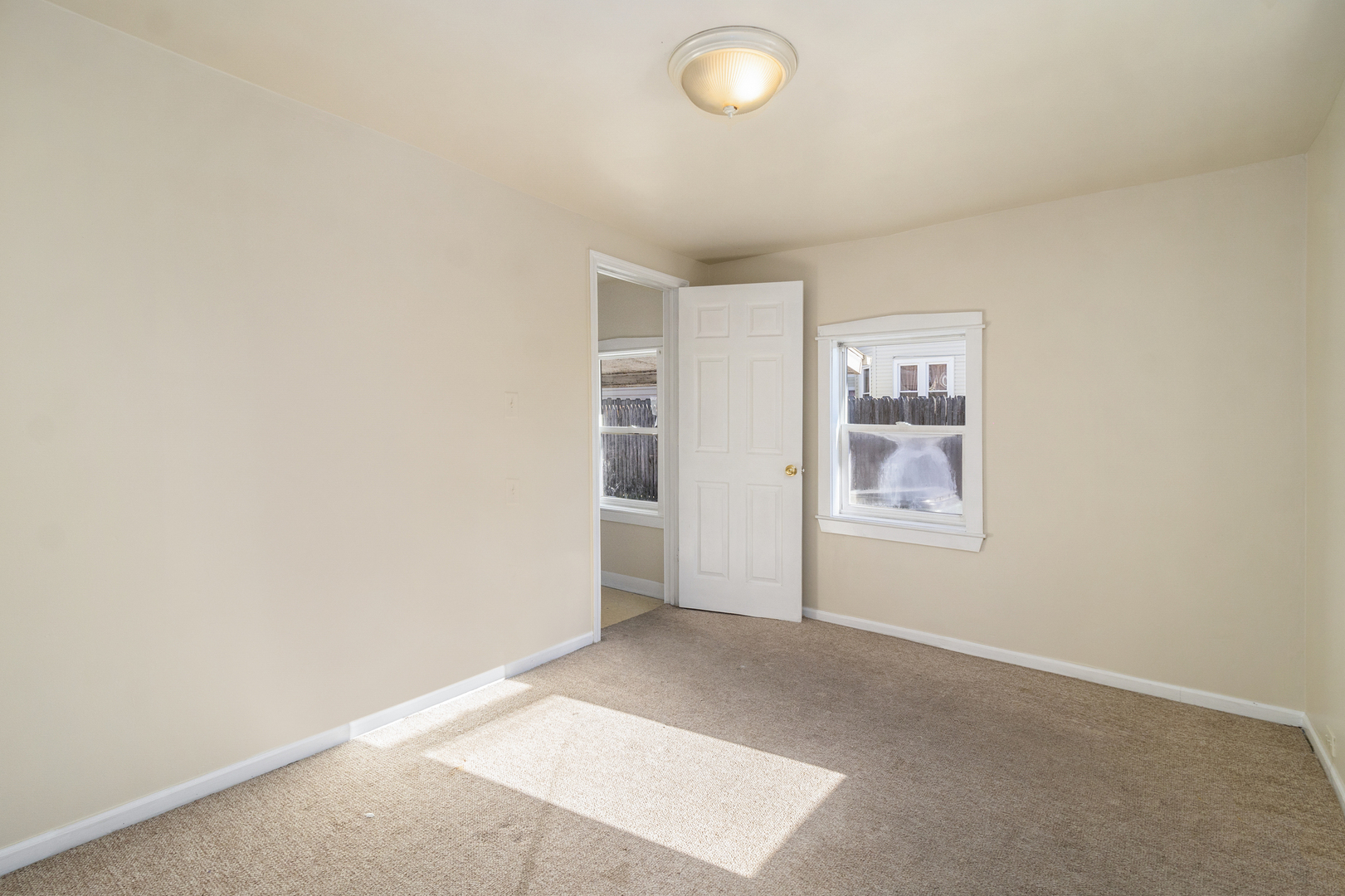 103 North Root Street Aurora, IL 60505 - Photo 14 of 24