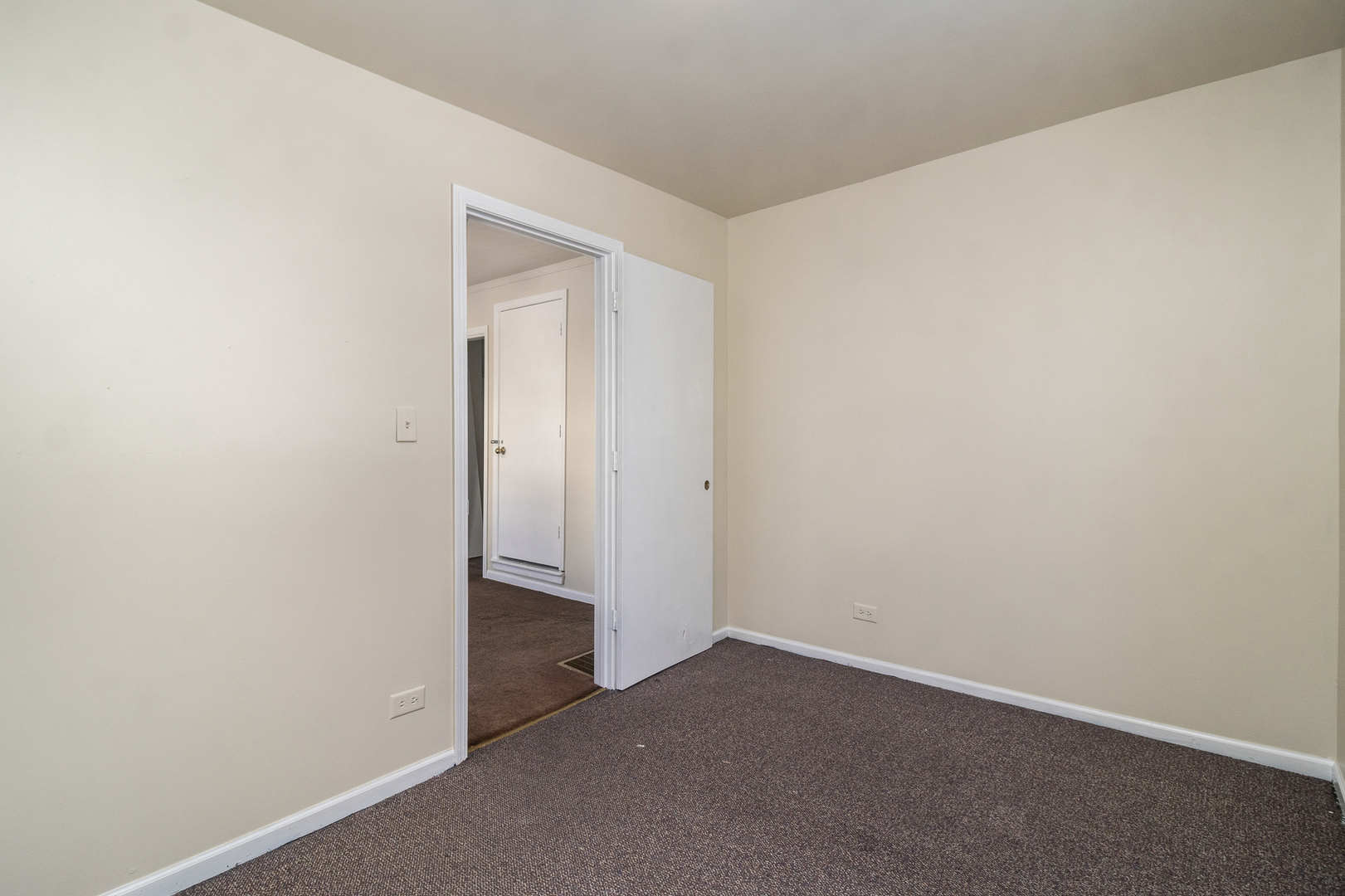 103 North Root Street Aurora, IL 60505 - Photo 17 of 24