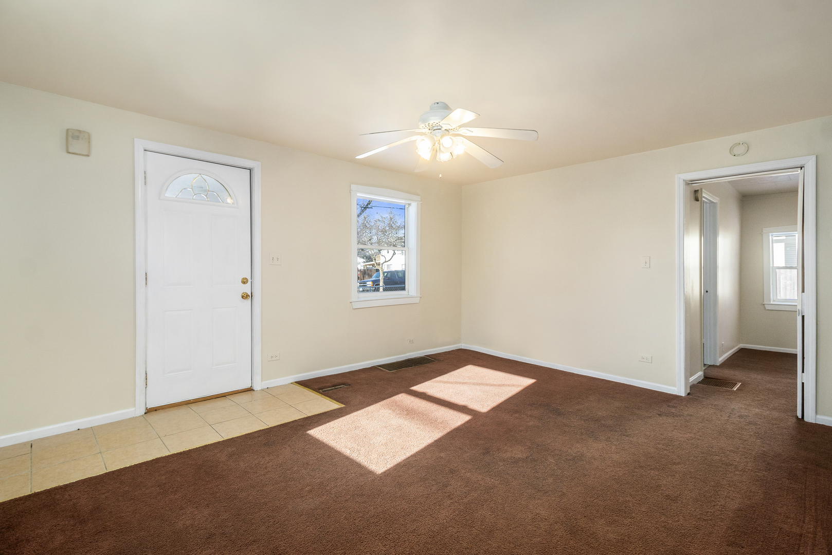 103 North Root Street Aurora, IL 60505 - Photo 3 of 24