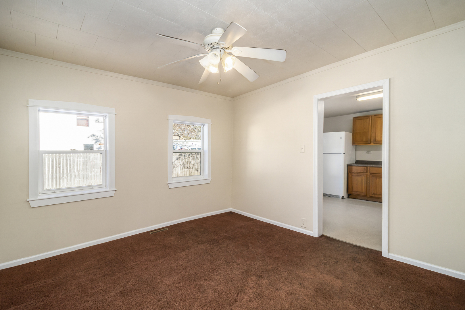 103 North Root Street Aurora, IL 60505 - Photo 10 of 24