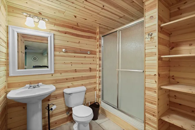 $609,000 | 7801 North Robert Drive, Evansville, WI 53536