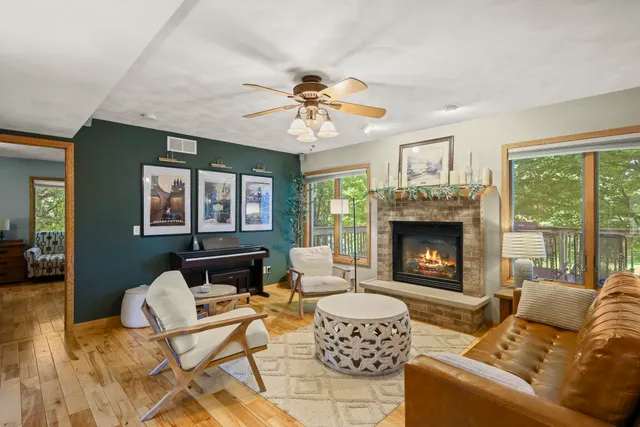 $609,000 | 7801 North Robert Drive, Evansville, WI 53536