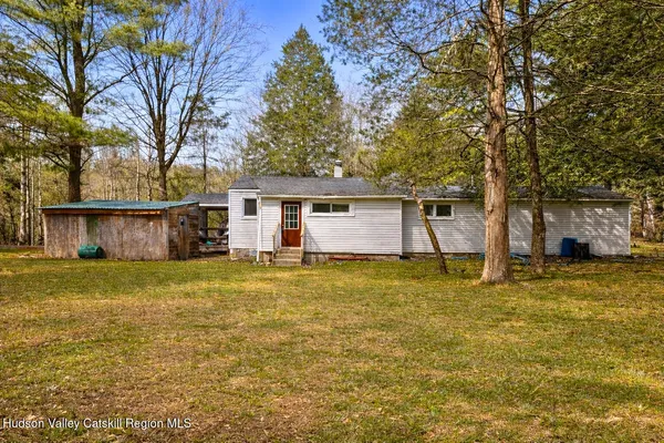 $80,000 | 40 Potic Creek Road, Coxsackie, NY 12058