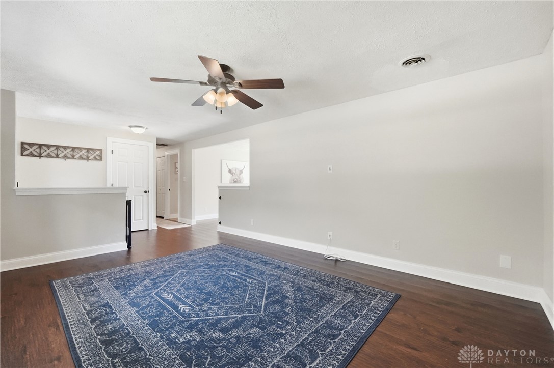 2376 Portage Path Bellbrook, OH 45305 - Photo 12 of 46