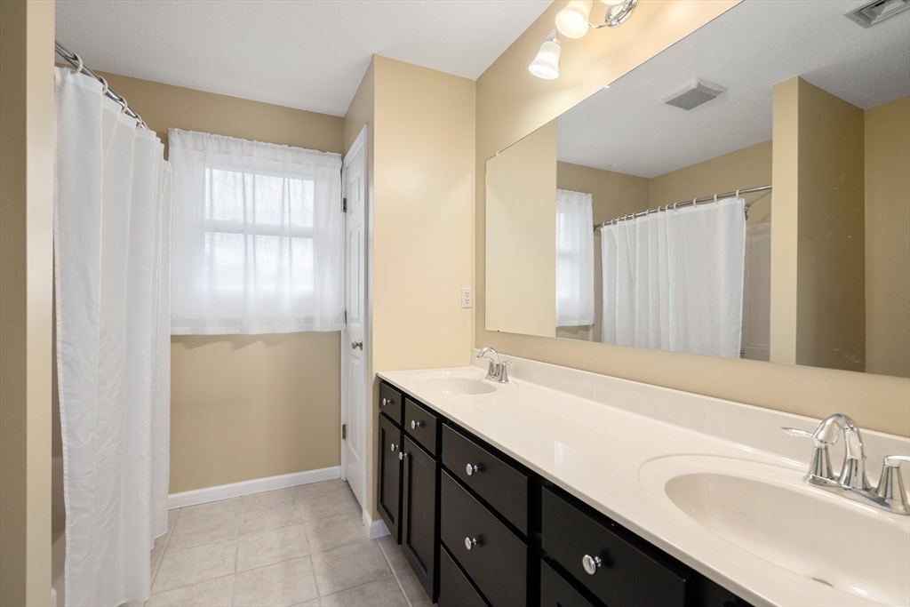 200 Lambert Terrace, Unit 30 Chicopee, MA 01020 - Photo 6 of 34
