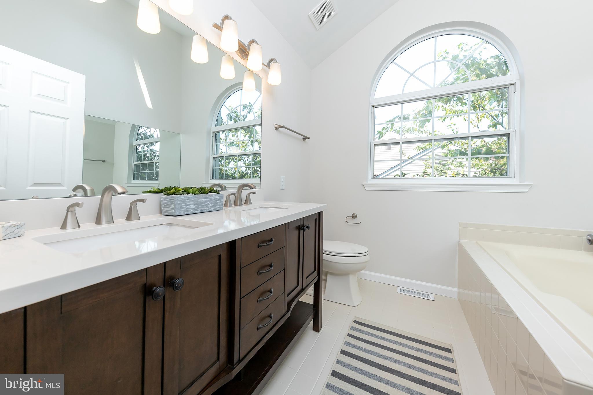 95 Vance Avenue Sicklerville, NJ 08081 - Photo 14 of 19