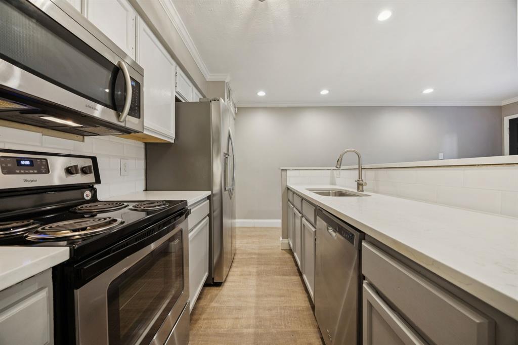 4411 Gilbert Avenue, Unit 12 Dallas, TX 75219 - Photo 12 of 30