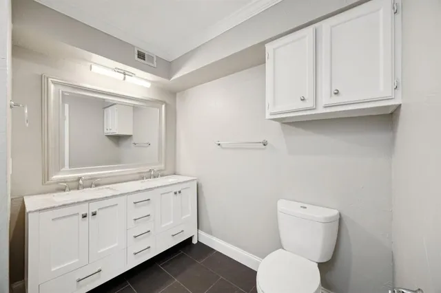 $375,000 | 4411 Gilbert Avenue, Unit 12, Dallas, TX 75219