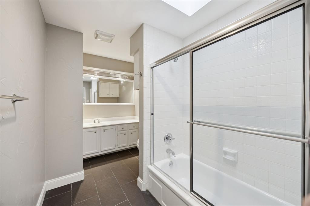 4411 Gilbert Avenue, Unit 12 Dallas, TX 75219 - Photo 25 of 30