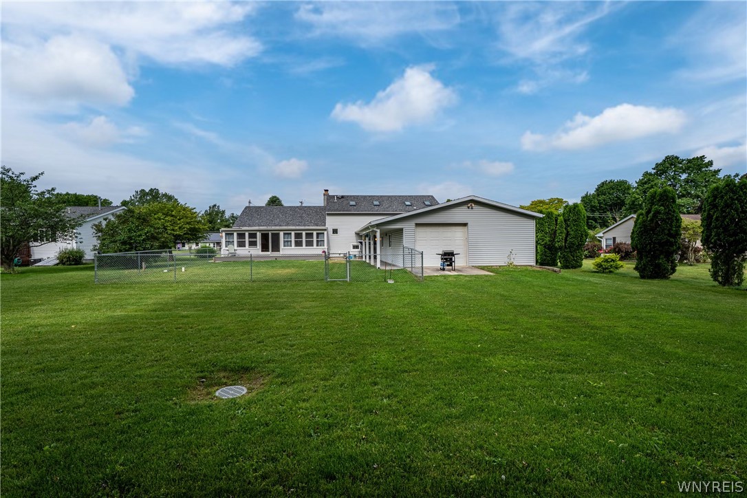 4257 Freeman Road Royalton, NY 14105 - Photo 9 of 46