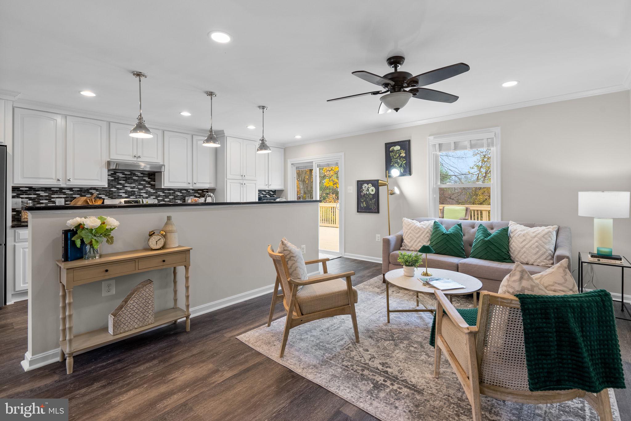 24221 Welsh Road Gaithersburg, MD 20882 - Photo 6 of 43 Gallery Image 6