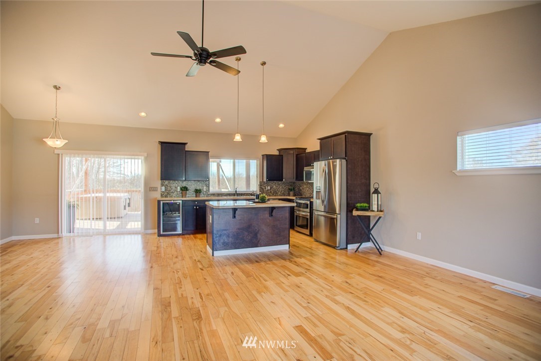 1105 Calhoun Road Aberdeen, WA 98520 - Photo 7 of 25 Gallery Image 7