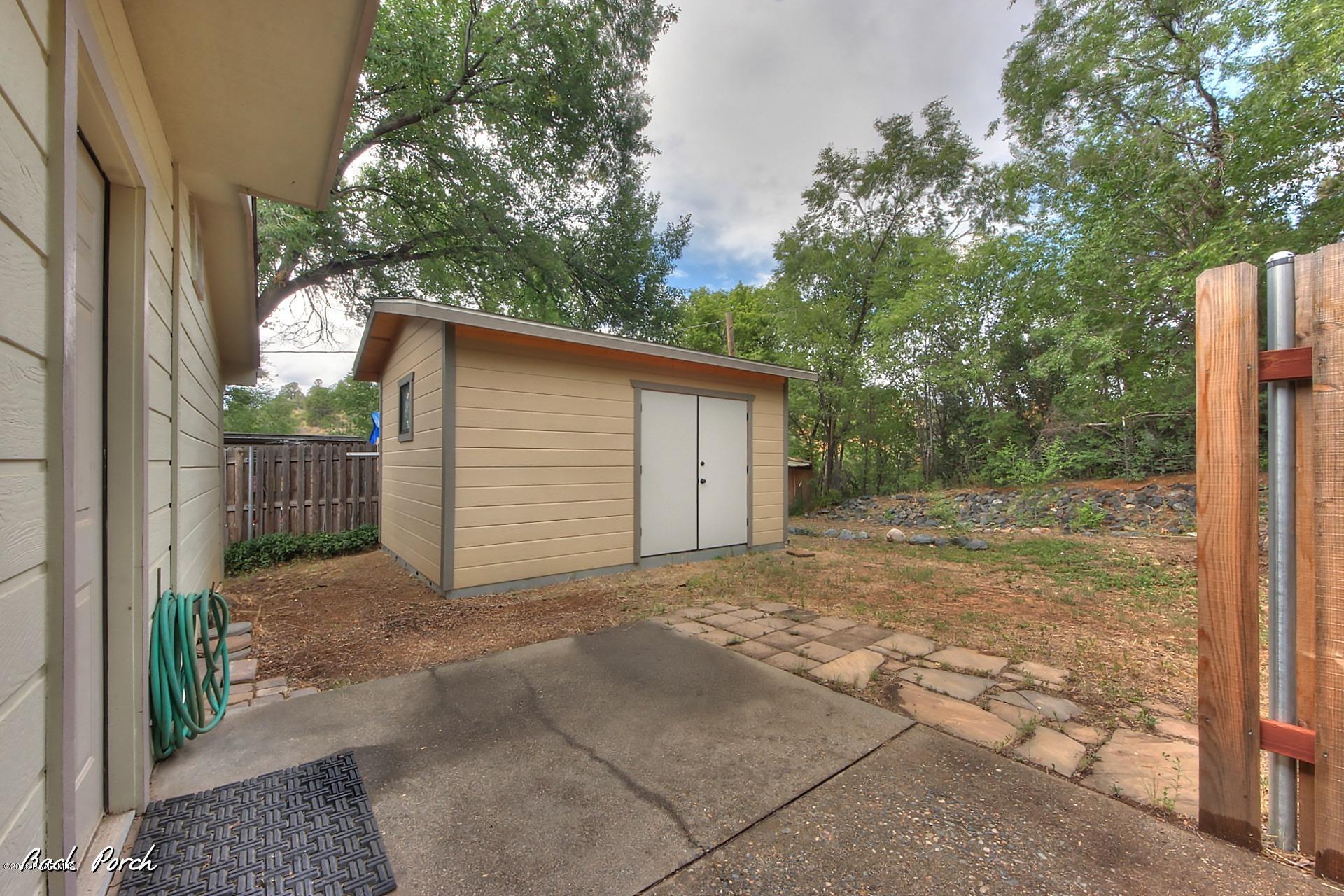 535 South Overland Road Prescott, AZ 86303 - Photo 22 of 28 Back Porch Pic 2