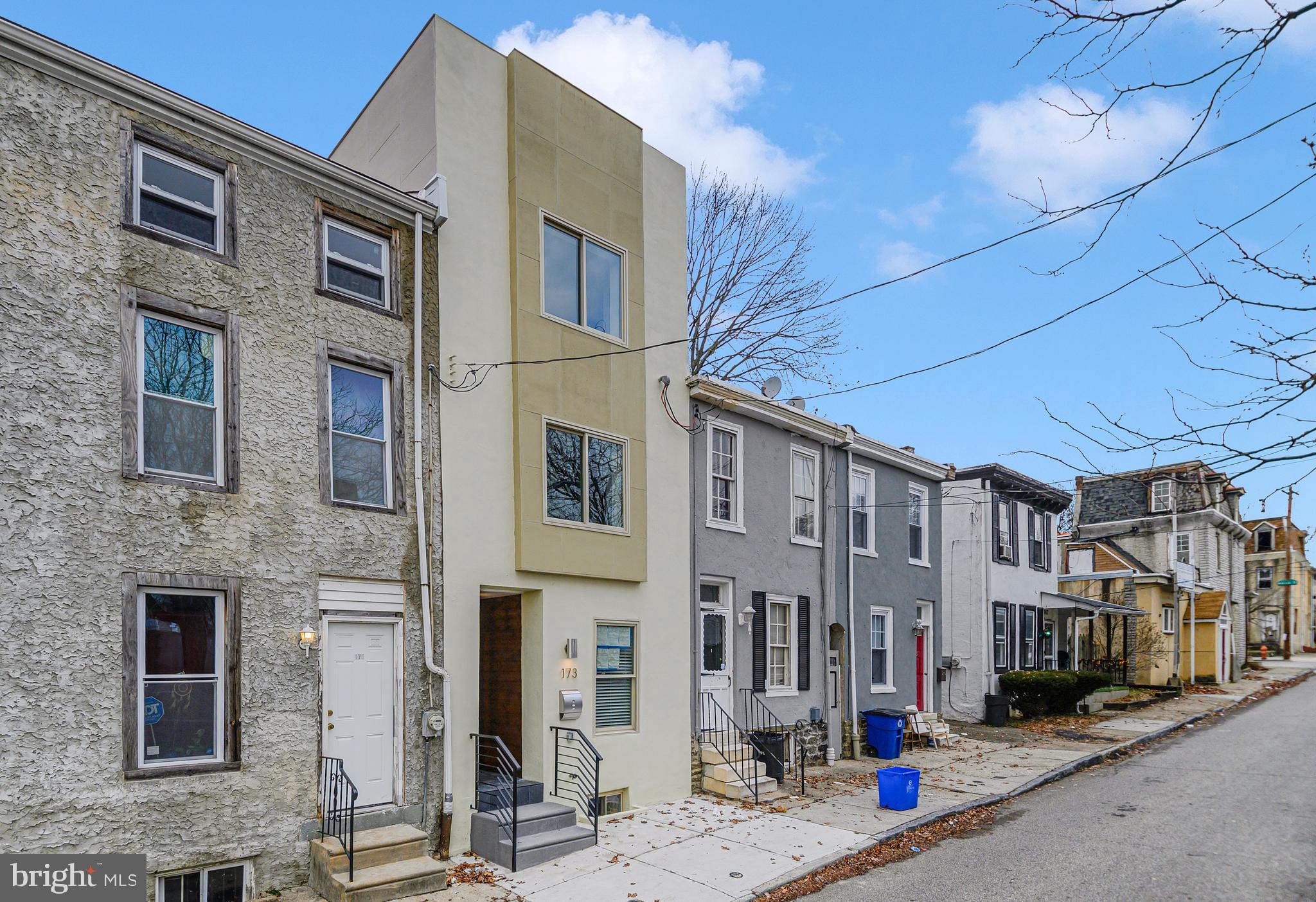 173 West Price Street Philadelphia, PA 19144 - Photo 1 of 32
