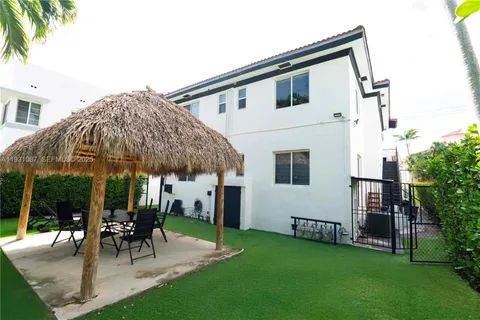 a view of outdoor space yard and patio