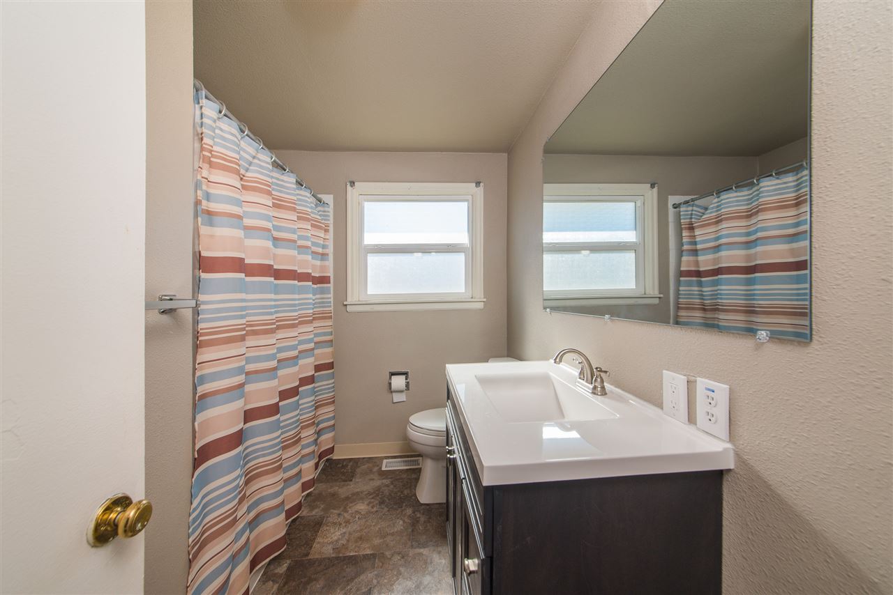 121 North McCabe Road Spokane Valley, WA 99216 - Photo 12 of 18