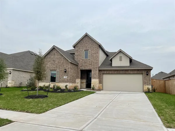 $2,750 | 3615 Forest River Drive, Rosenberg, TX 77469