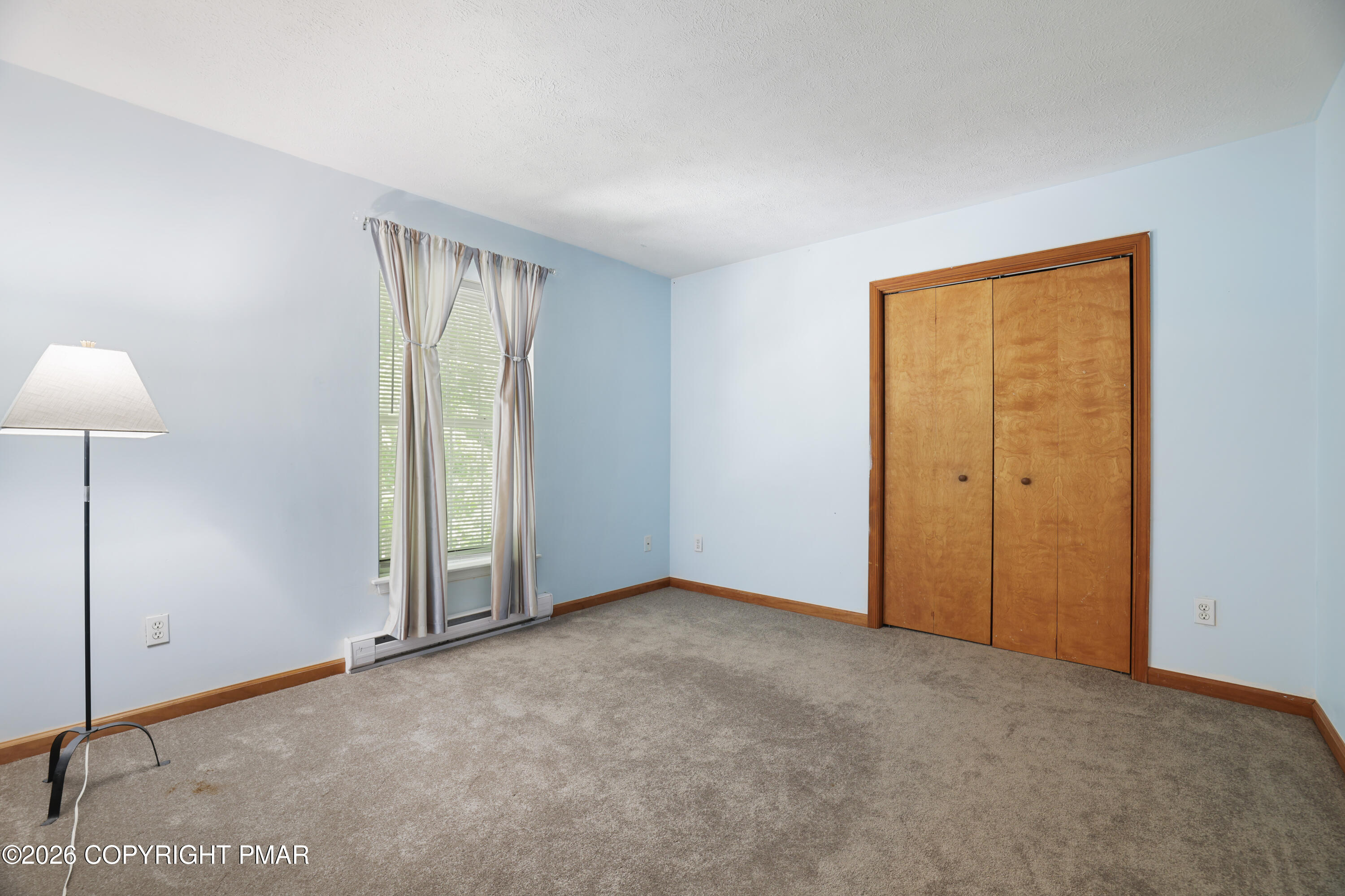 155 Wellington Way Bushkill, PA 18324 - Photo 37 of 76 37-bedroom