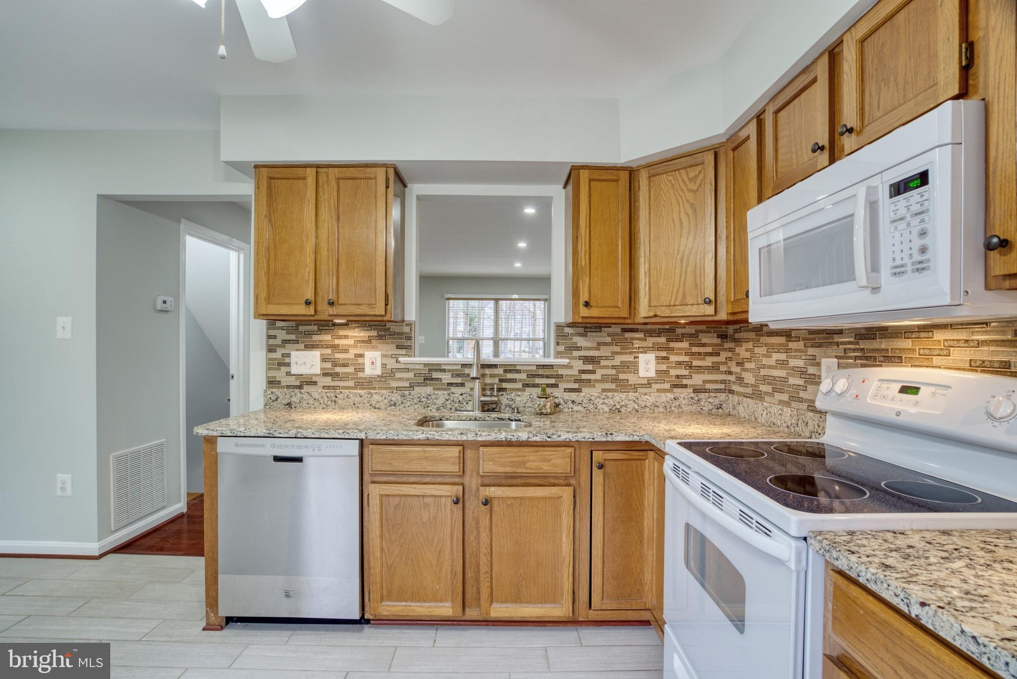 13544 Ruddy Duck Road Clifton, VA 20124 - Photo 11 of 31 Gallery Image 11