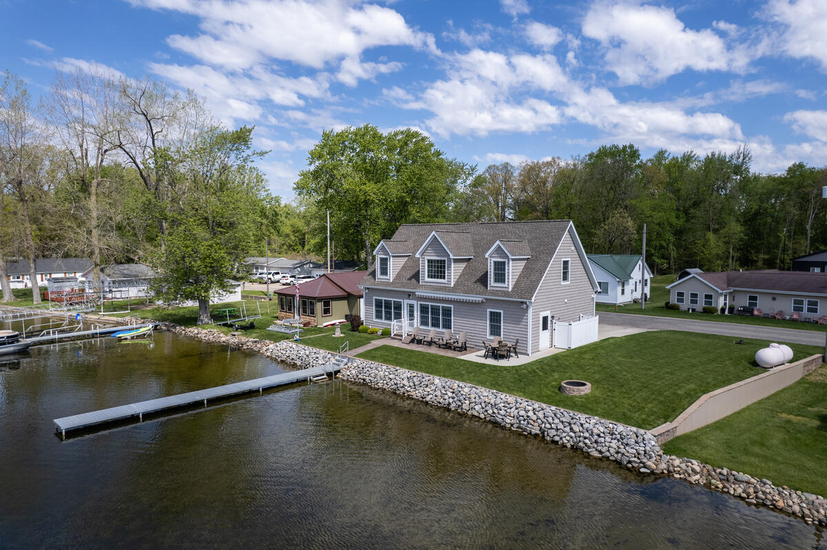 243 East Rose Road Coldwater, MI 49036 - Photo 27 of 31