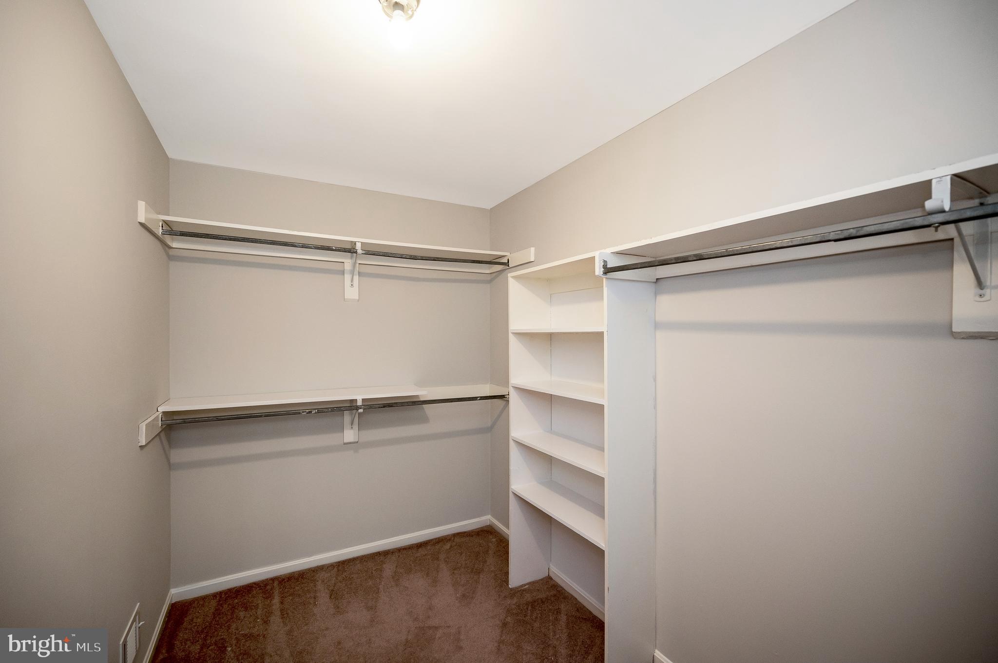 8618 Fort Hunt Road Alexandria, VA 22308 - Photo 47 of 73 Gallery Image 47